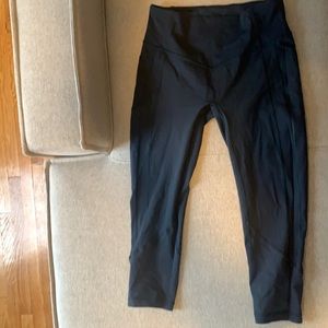 Lululemon Blue Cropped Legging